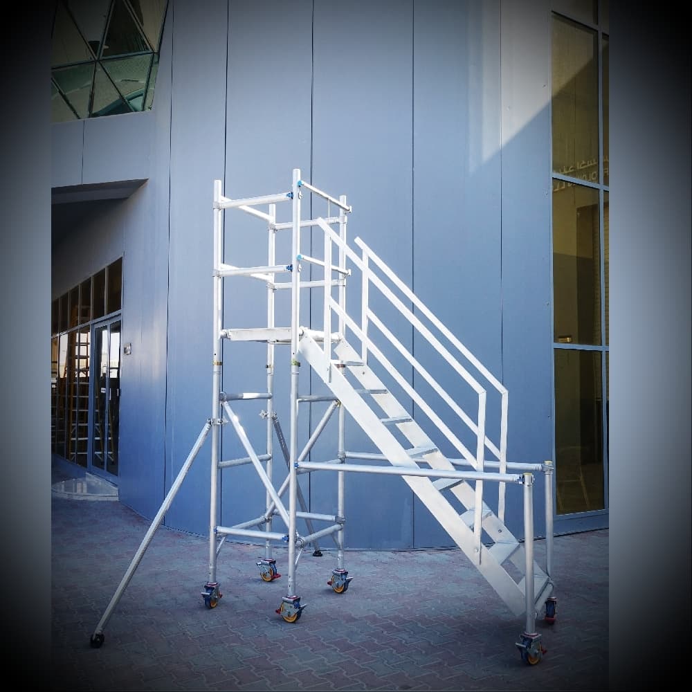 Podium with Stairway Steps – Platform 2.0 M – thumbnail 2